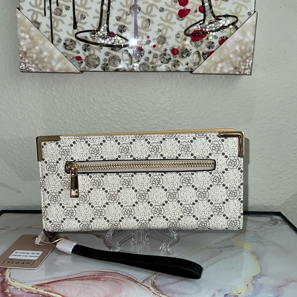 ❌SOLD❌Fashion Dazzle New York Zip Around Wallet-8.5Wx4Hin - Picture 3 of 15